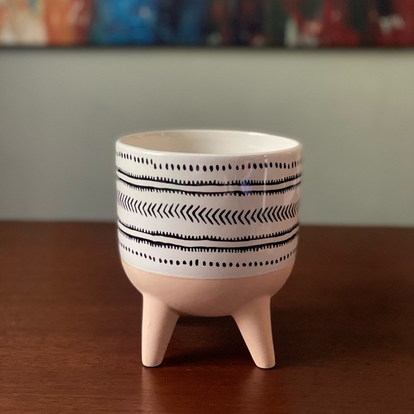 Mid-Mod Boho Geometric Ceramic Planter / Plant Pot - Picture 3 of 12